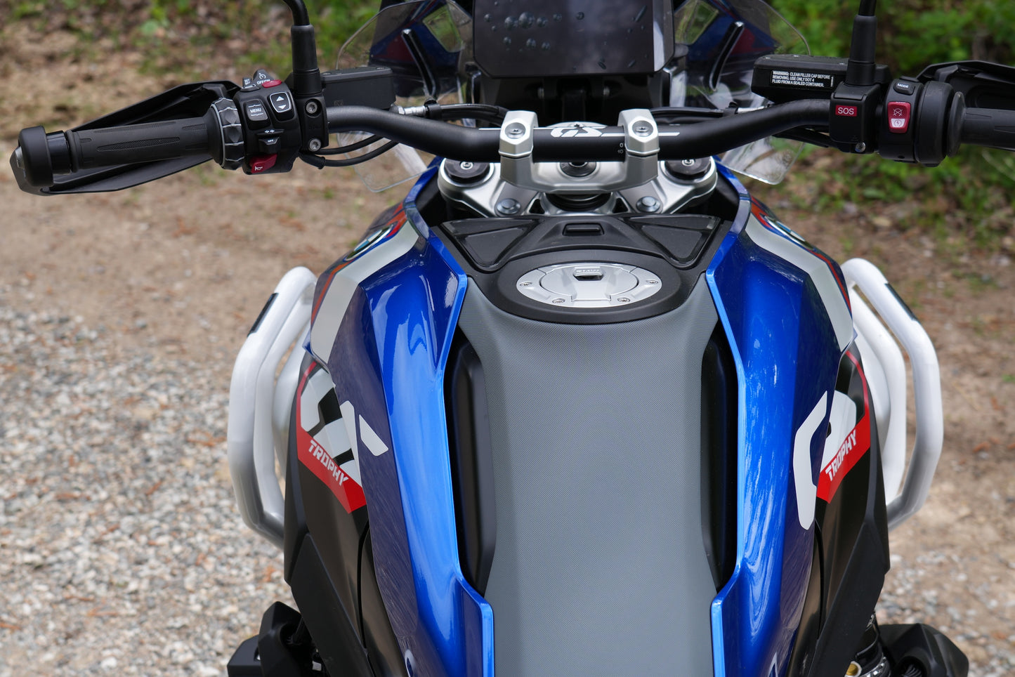 Outback Motortek | Oberer Sturzbügel | Weiss | passend für BMW R 1300 GS - Modelle (2024-2025)