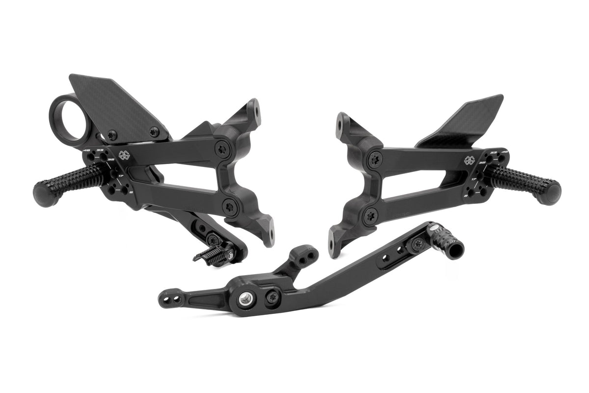 Gilles Fußrastenanlage FXR2 | verstellbar | NUR RENNSTRECKE | passend für BMW M 1000 RR & S 1000 RR - Modelle (2025-)