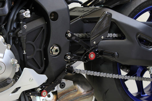 Gilles Fußrastenanlage MUE2 | verstellbar | ABE | passend für Yamaha YZF-R1 / M - Modelle