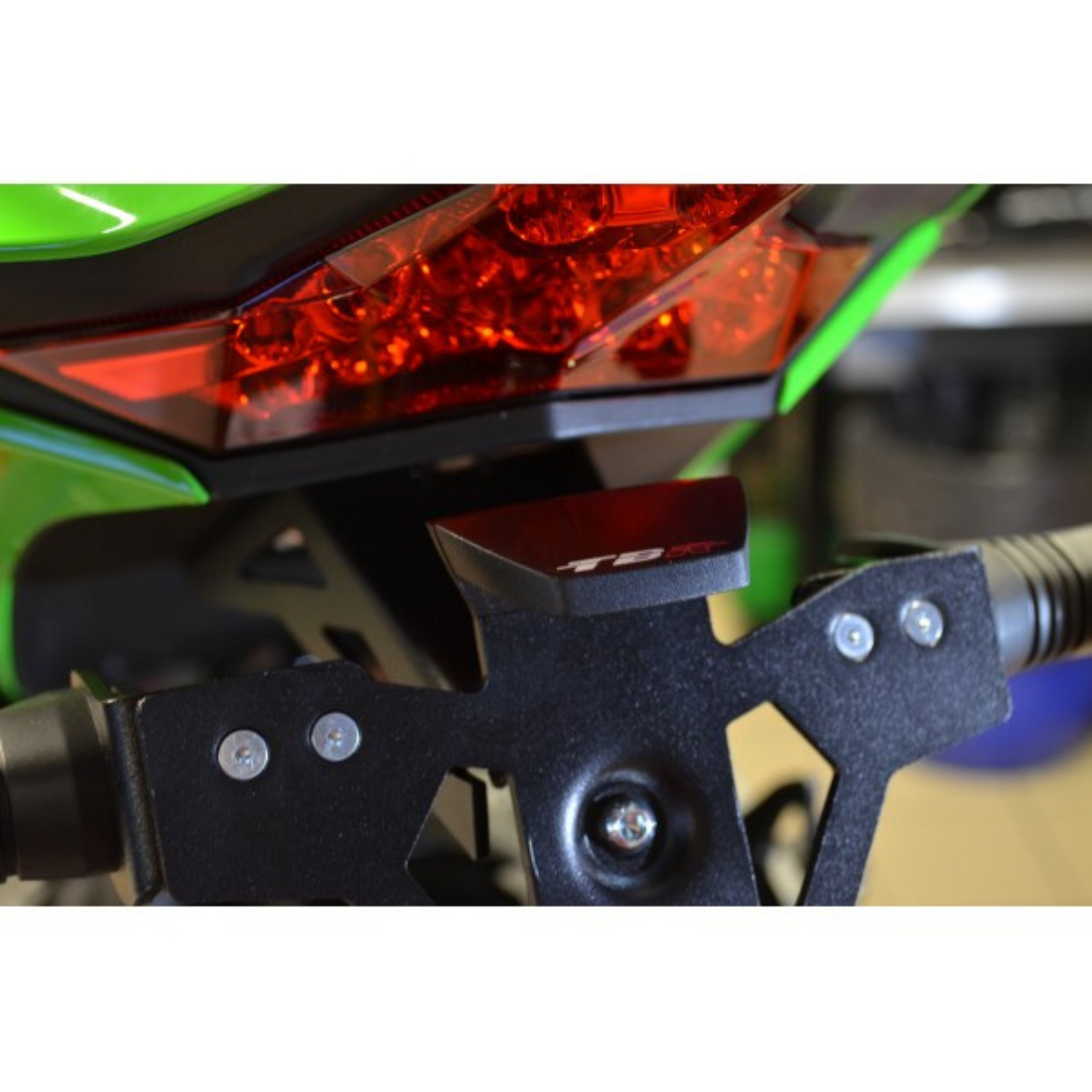 Top Block Racing Kennzeichenhalter | E-Nummer | passend für Kawasaki ZX-10R Ninja - Modelle (2016-2024)