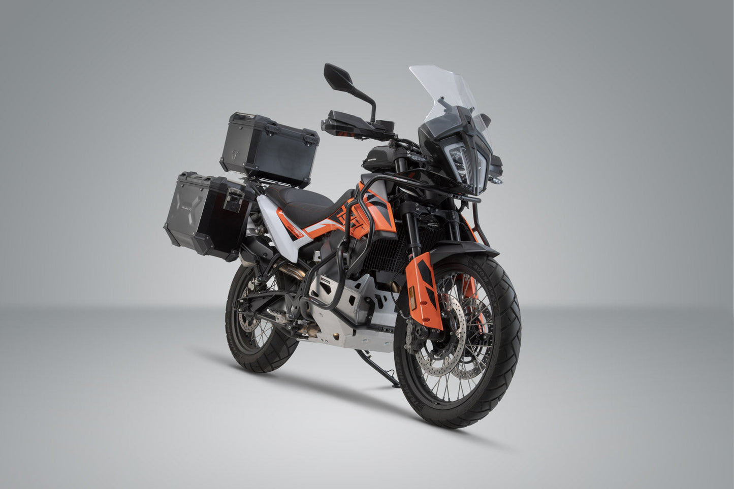 SW-Motech Adventure Set TRAX ADV | Silbern. KTM 790 Adv/R (19-), 890 Adv/R (20-).