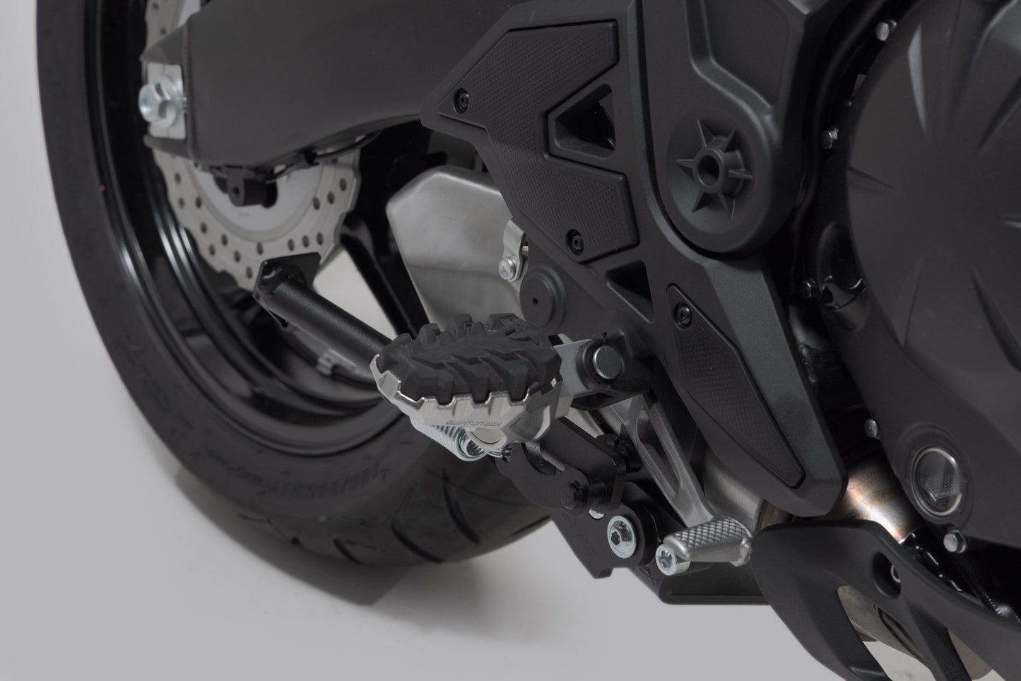 SW-Motech Anbaumaterial für ION Fußraste | Silbern. Kawasaki Versys 1100 (24-).