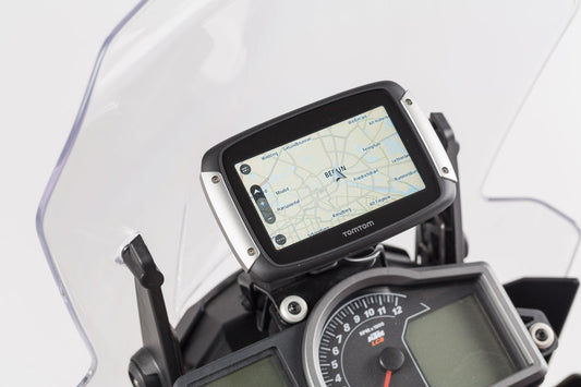 SW-Motech Navi-Halter im Cockpit | Schwarz. KTM 1290 Super Adventure (14-).