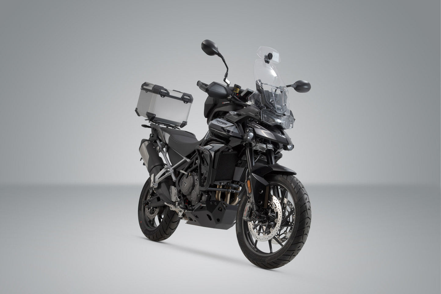 SW-Motech TRAX ADV Topcase-System | Silbern. Triumph Tiger 900 (19-) / 1200 (22-).