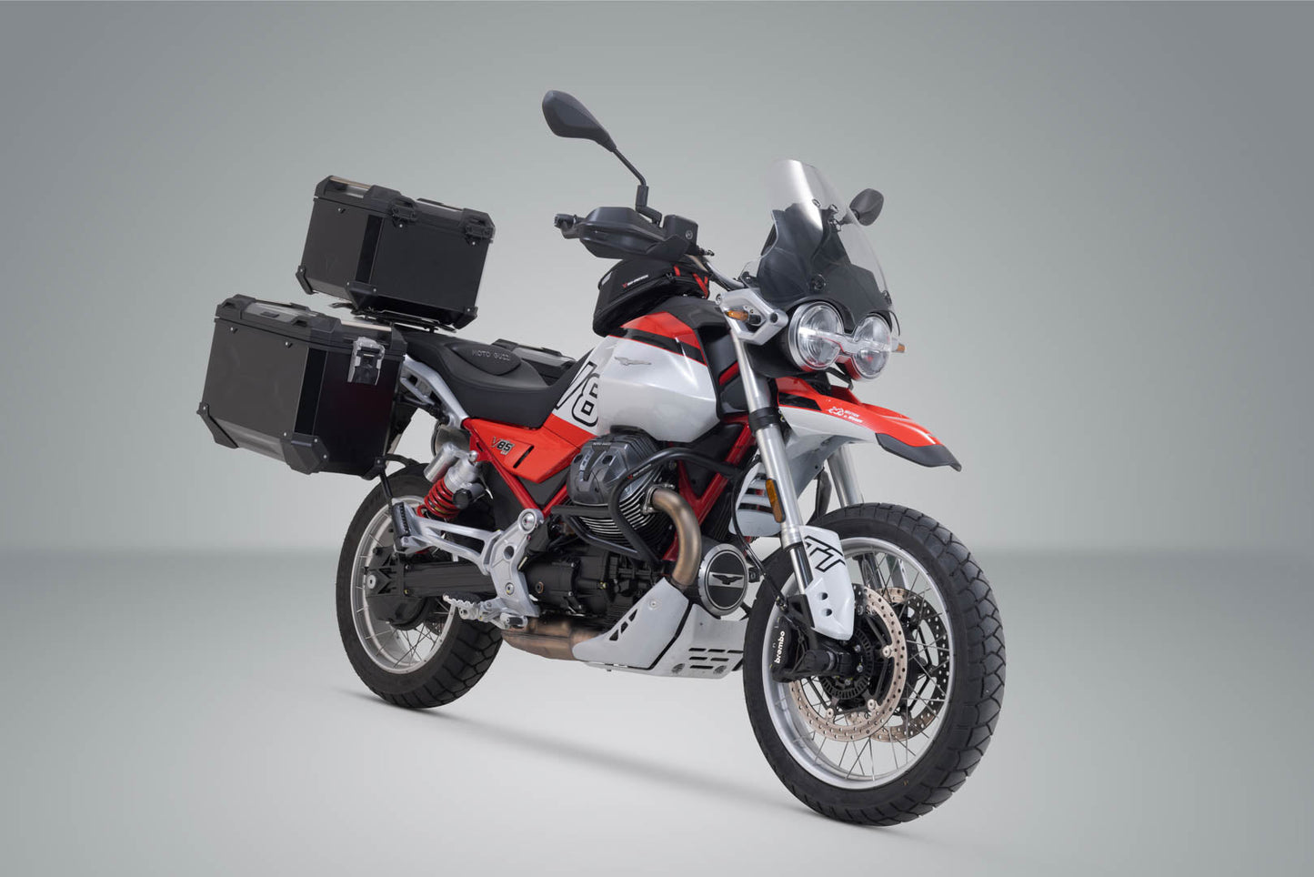 SW-Motech Adventure Set TRAX ADV | Schwarz. Moto Guzzi V85 TT (24-).