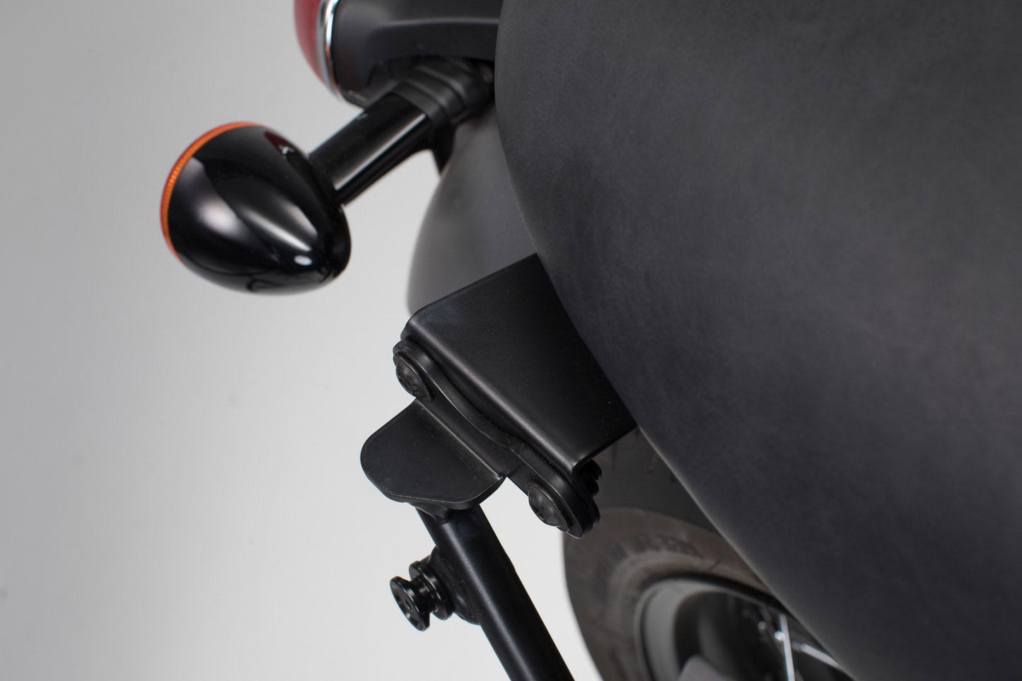 SW-Motech SLC Seitenträger rechts | Triumph Bonneville T100 (16-) / T120 (15-).