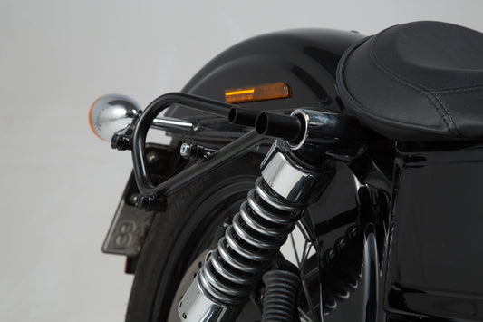 SW-Motech SLC Seitenträger links | Harley Dyna Modelle (09-17).