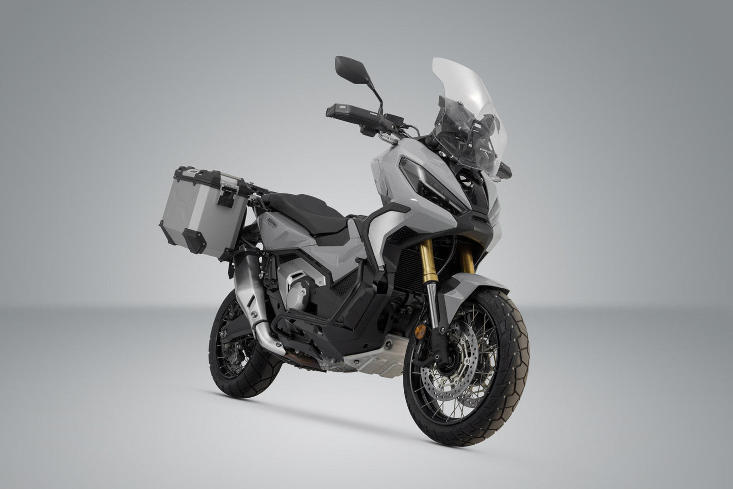 SW-Motech TRAX ADV Alukoffer-System | Silbern. 45/37 l. Honda X-ADV (20-24).