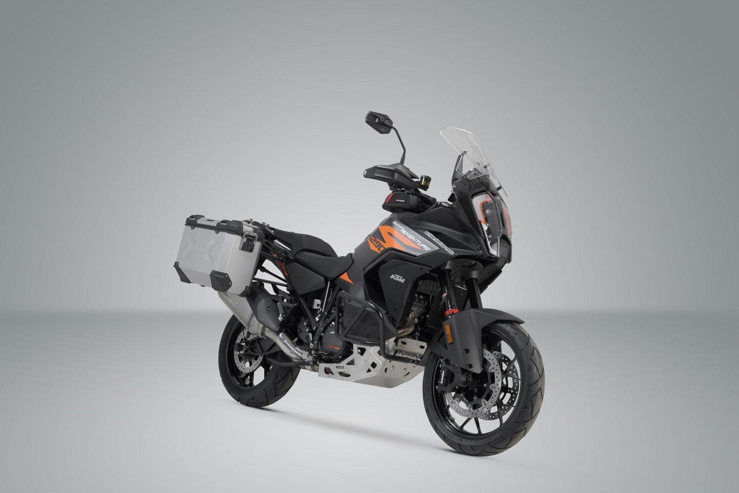SW-Motech TRAX ADV Alukoffer-System | Silbern. 45/37 l. KTM 1290 Super Adv (21-).