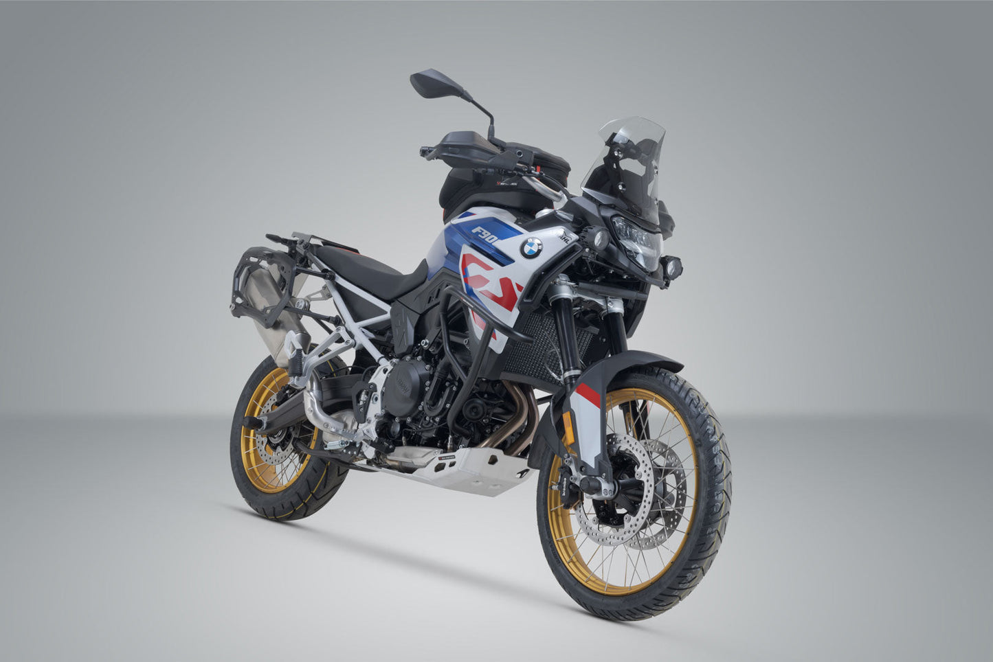 SW-Motech PRO Seitenträger | Schwarz. BMW F 900 GS (23-).