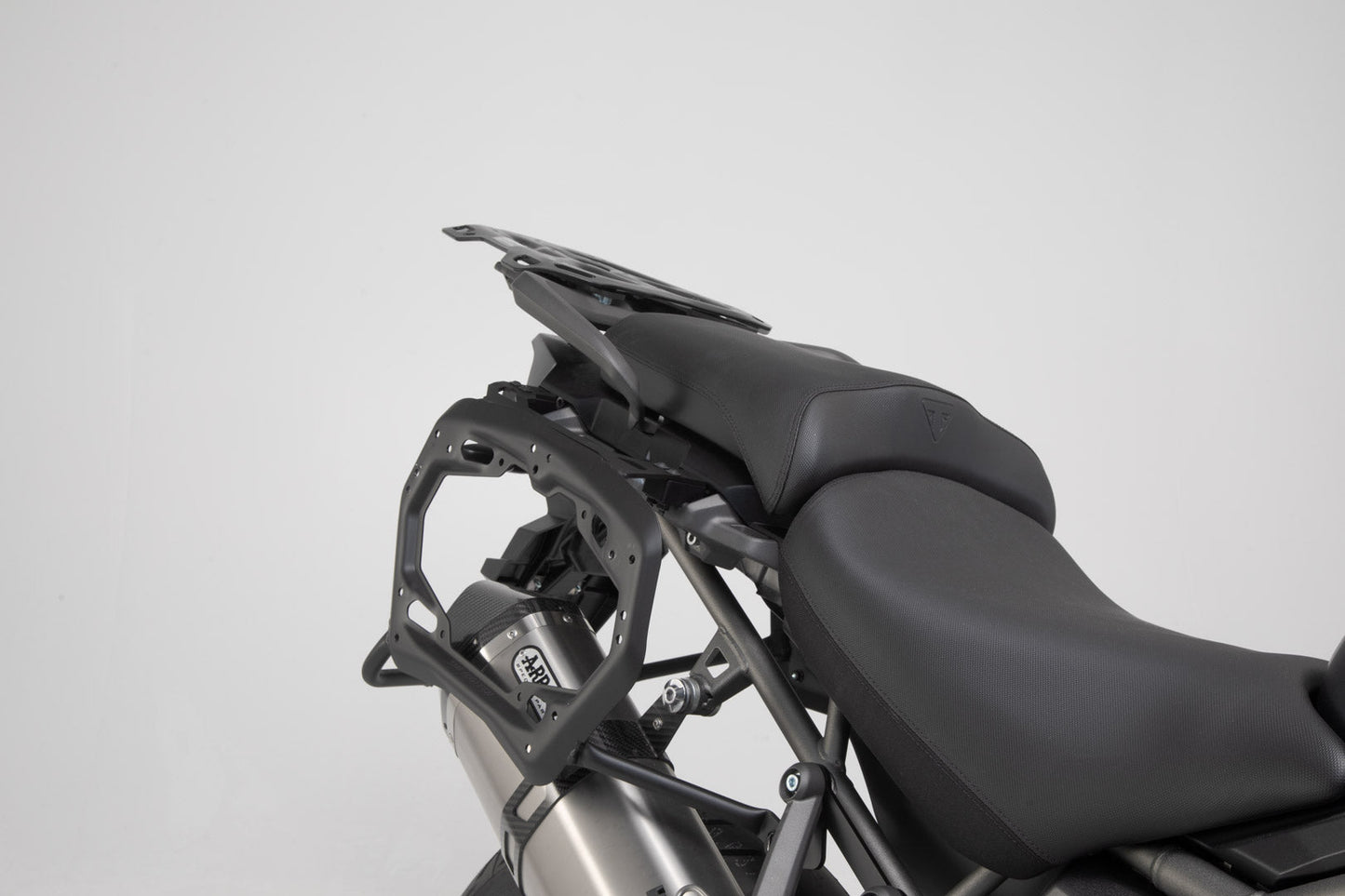 SW-Motech TRAX ADV Alukoffer-System | Silbern. 45/37 l. CFMoto 450MT (23-).