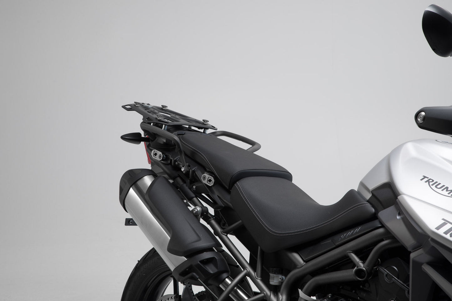 SW-Motech PRO Seitenträger | Schwarz. Triumph Tiger 800 Modelle (10-).