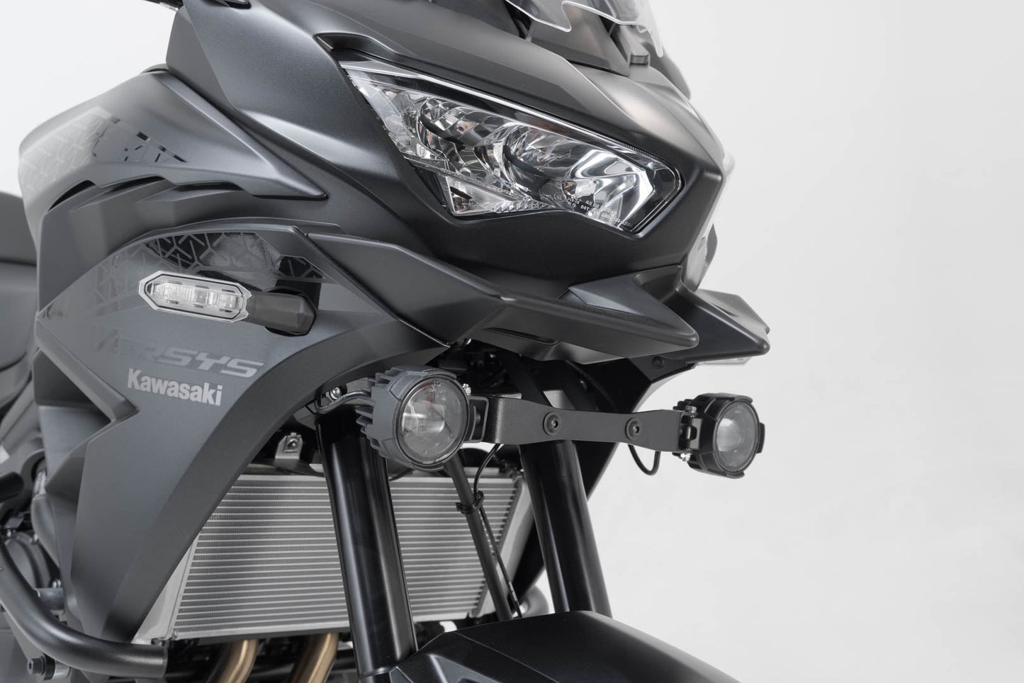 SW-Motech Scheinwerfer-Halter | Schwarz. Kawasaki Versys 650 (21-).