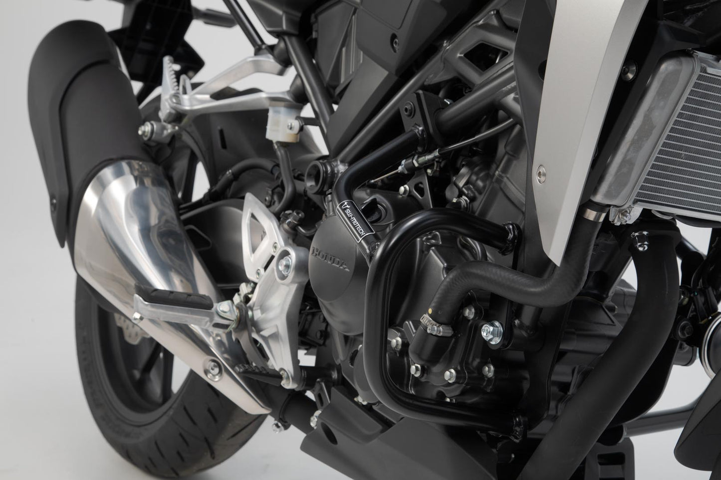 SW-Motech Sturzbügel | Schwarz. Honda CB300R (18-).
