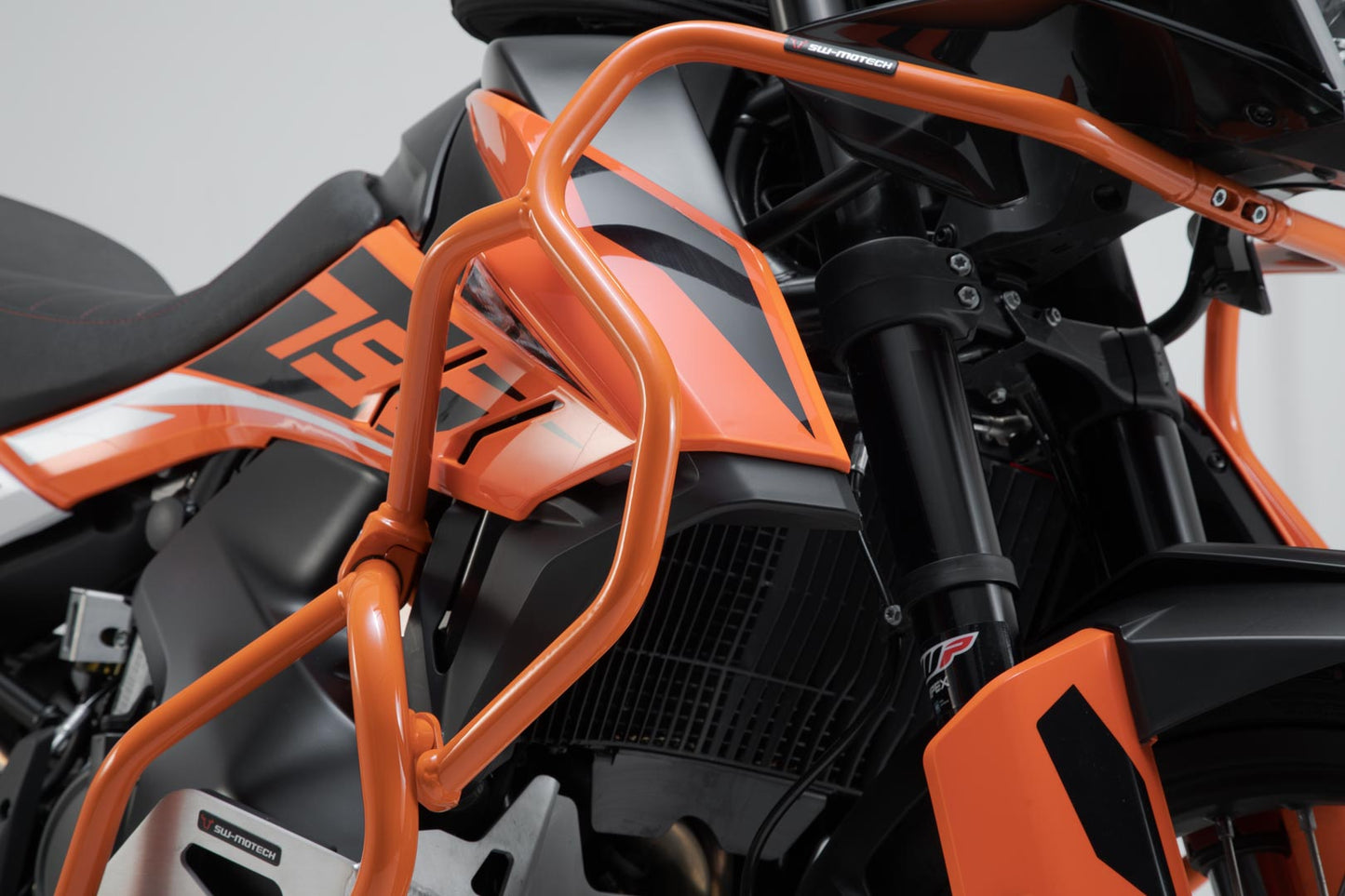 SW-Motech Oberer Sturzbügel | Schwarz. KTM 790 Adv/R (19-21), 890 Adv/R (20-22).