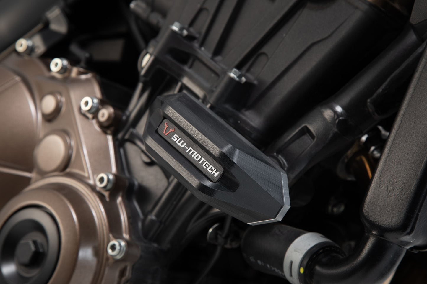 SW-Motech Sturzpad-Kit | Schwarz. Honda CB650R (18-23).