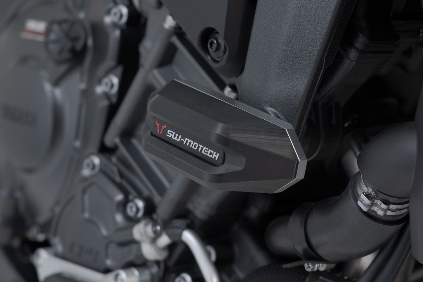 SW-Motech Sturzpad-Kit | Schwarz. Yamaha MT-10 (21-).