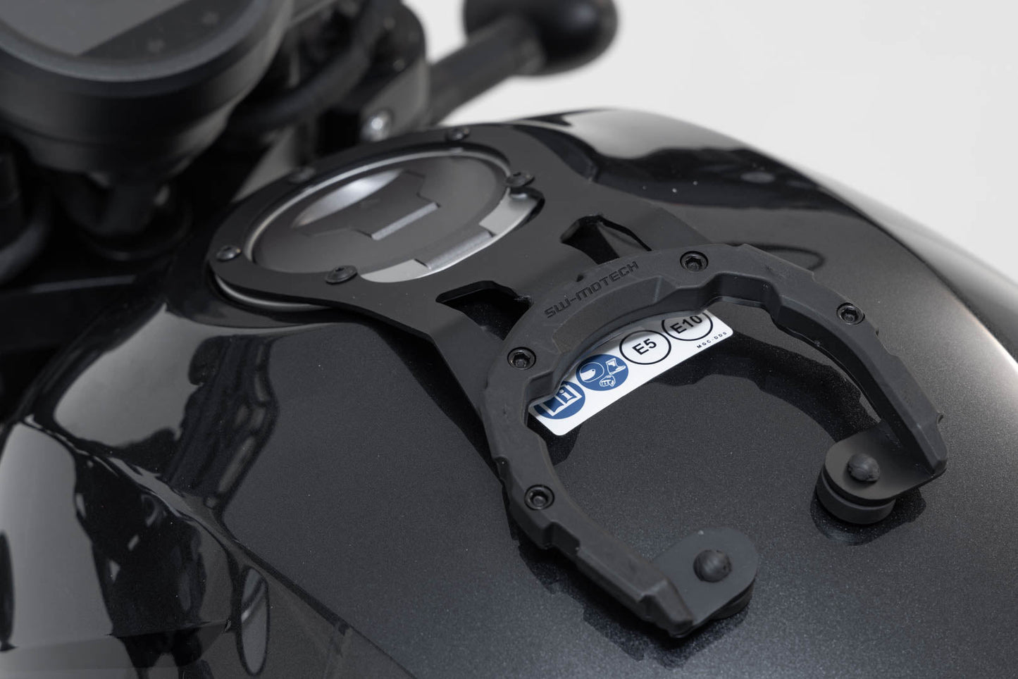 SW-Motech PRO Tankring | Schwarz. Honda CMX Rebel 1100 (20-).