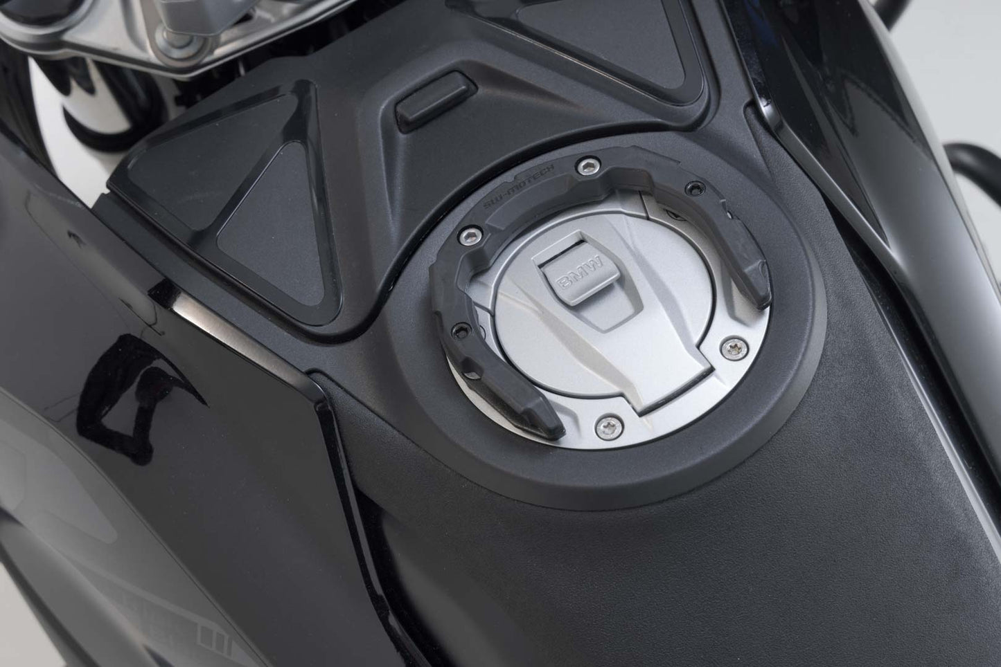 SW-Motech PRO Tankring | Schwarz. BMW R 1300 GS (23-).