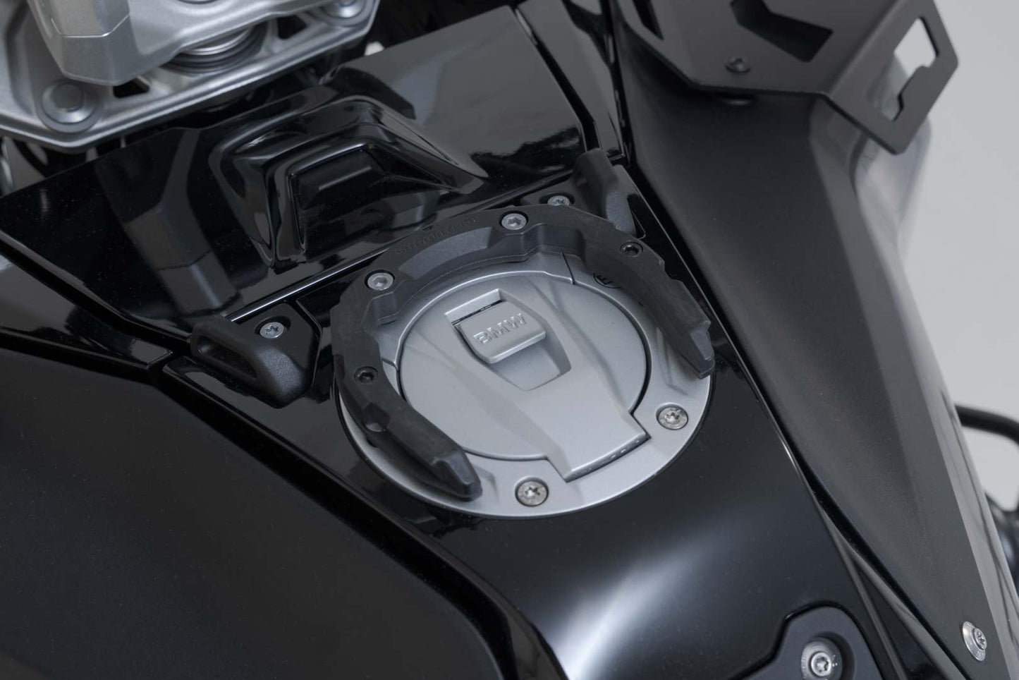 SW-Motech PRO Tankring | Schwarz. BMW R 1300 GS Adventure (24-).