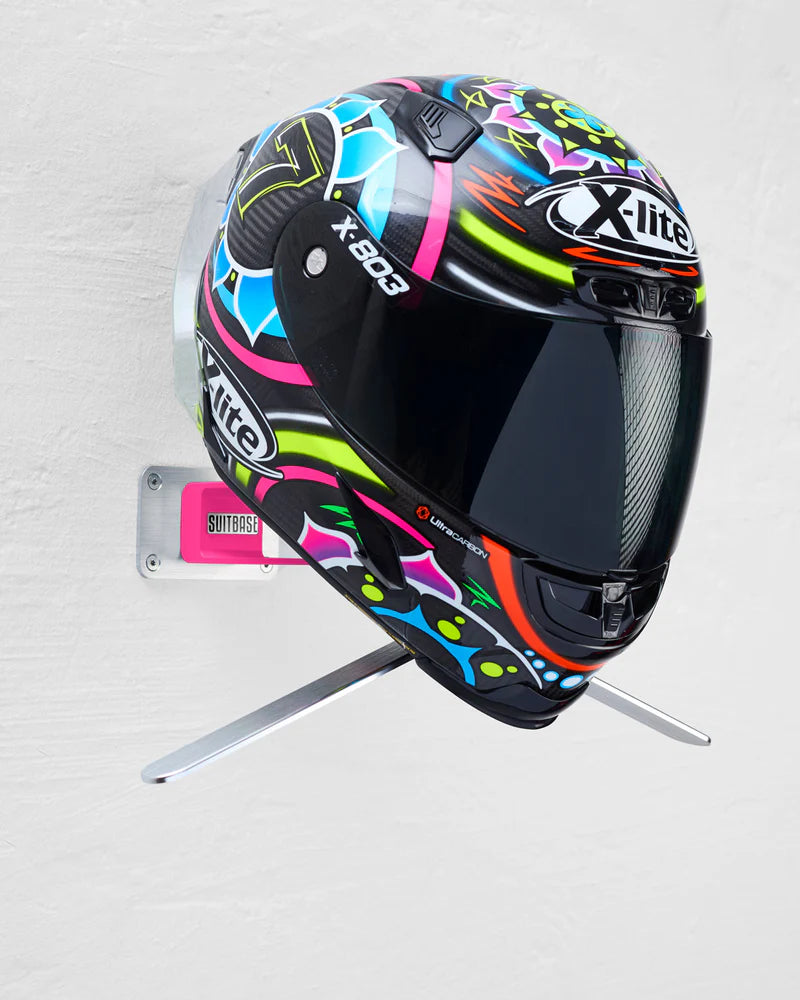 Suitbase PRO V4 | Motorrad-Gaderobe | Neon Pink
