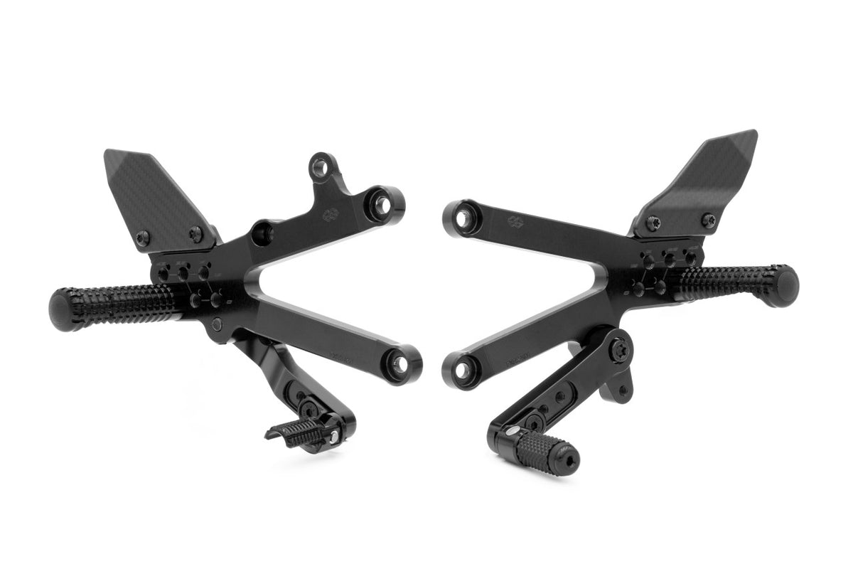 Gilles Fußrastenanlage FXR2 | verstellbar | passend für Kawasaki ZX-6R (ZX636J) - Modelle (2023-)