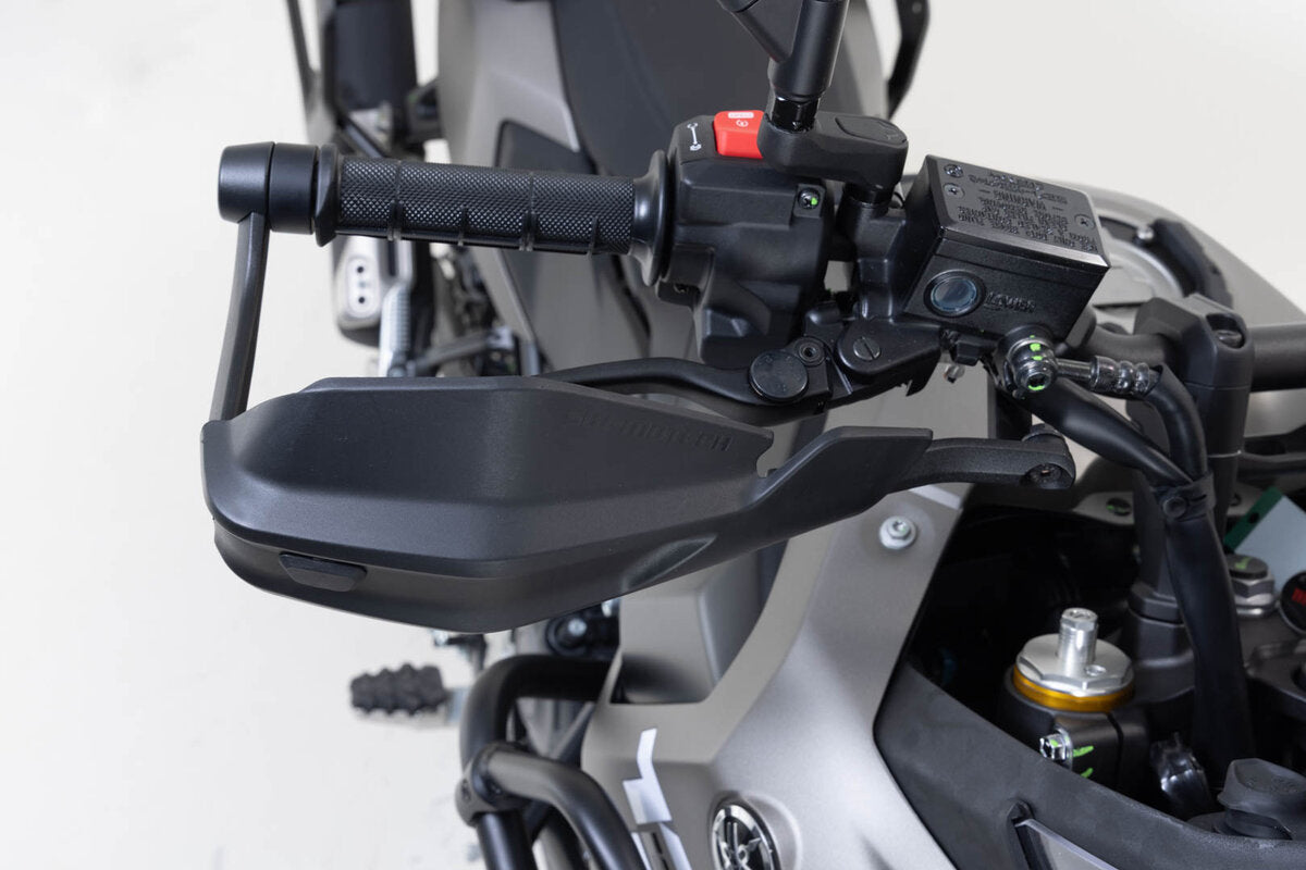 SW-Motech Adventure Handprotektoren-Kit | Schwarz. MV Agusta Brutale 800, Kawasaki, Yamaha-Modelle.