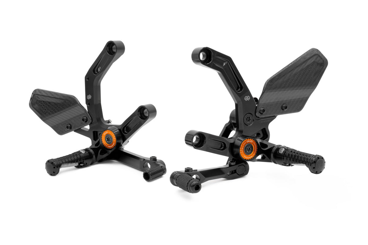 Gilles Fußrastenanlage MUE2 | verstellbar | ABE | passend für KTM 990 Duke - Modelle (2023-)