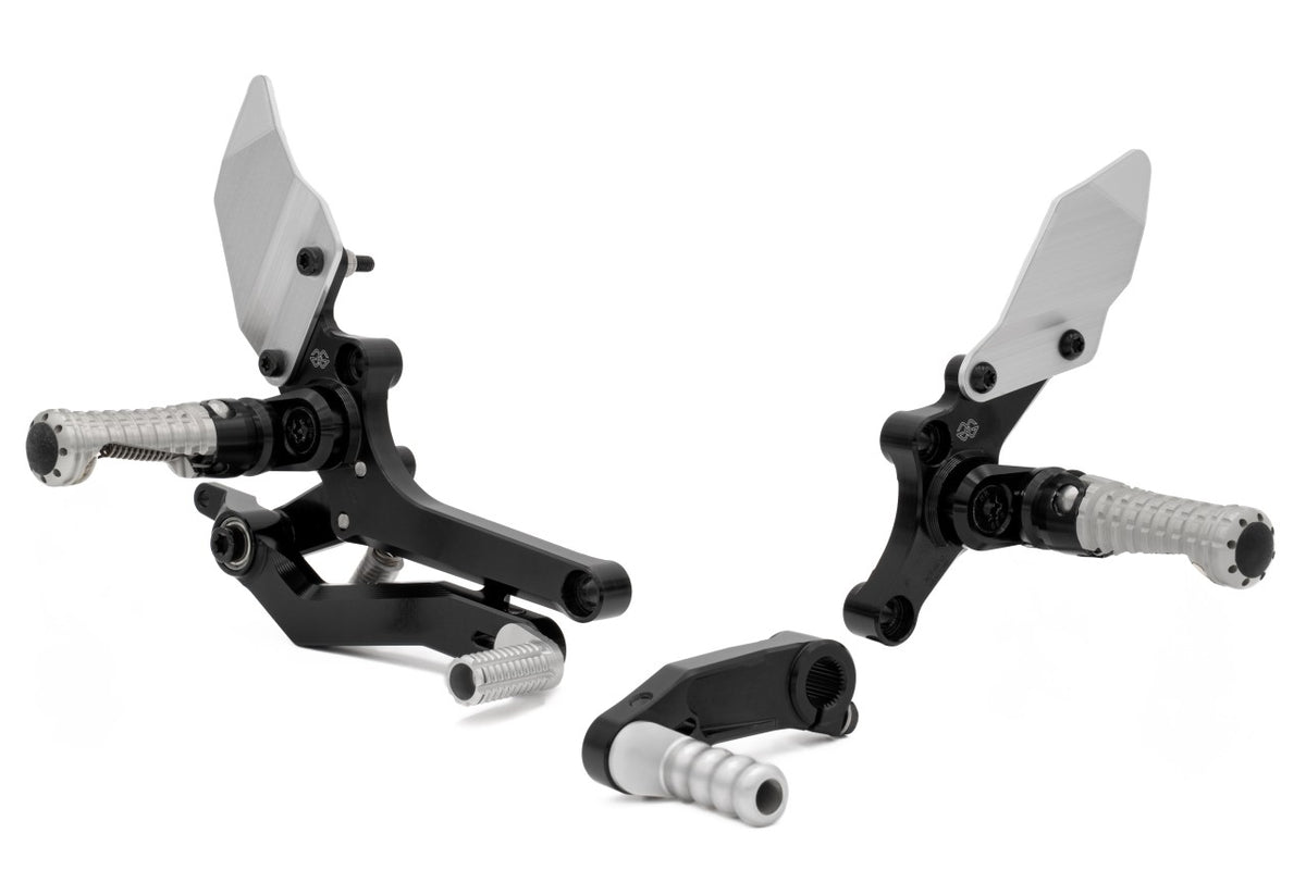 Gilles Fußrastenanlage RCT10GT BM10 | verstellbar | BLACK-SILBER | passend für BMW R 12 / S / R 12 nineT - Modelle