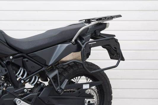 Supporti per valigie laterali / borse laterali Yakk EXP | nero | adatto per modelli CFMOTO MT-X 1000 (2026)