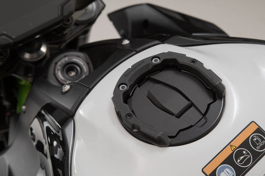 SW-Motech PRO Tankring | Schwarz. Kawasaki-Modelle (16-).