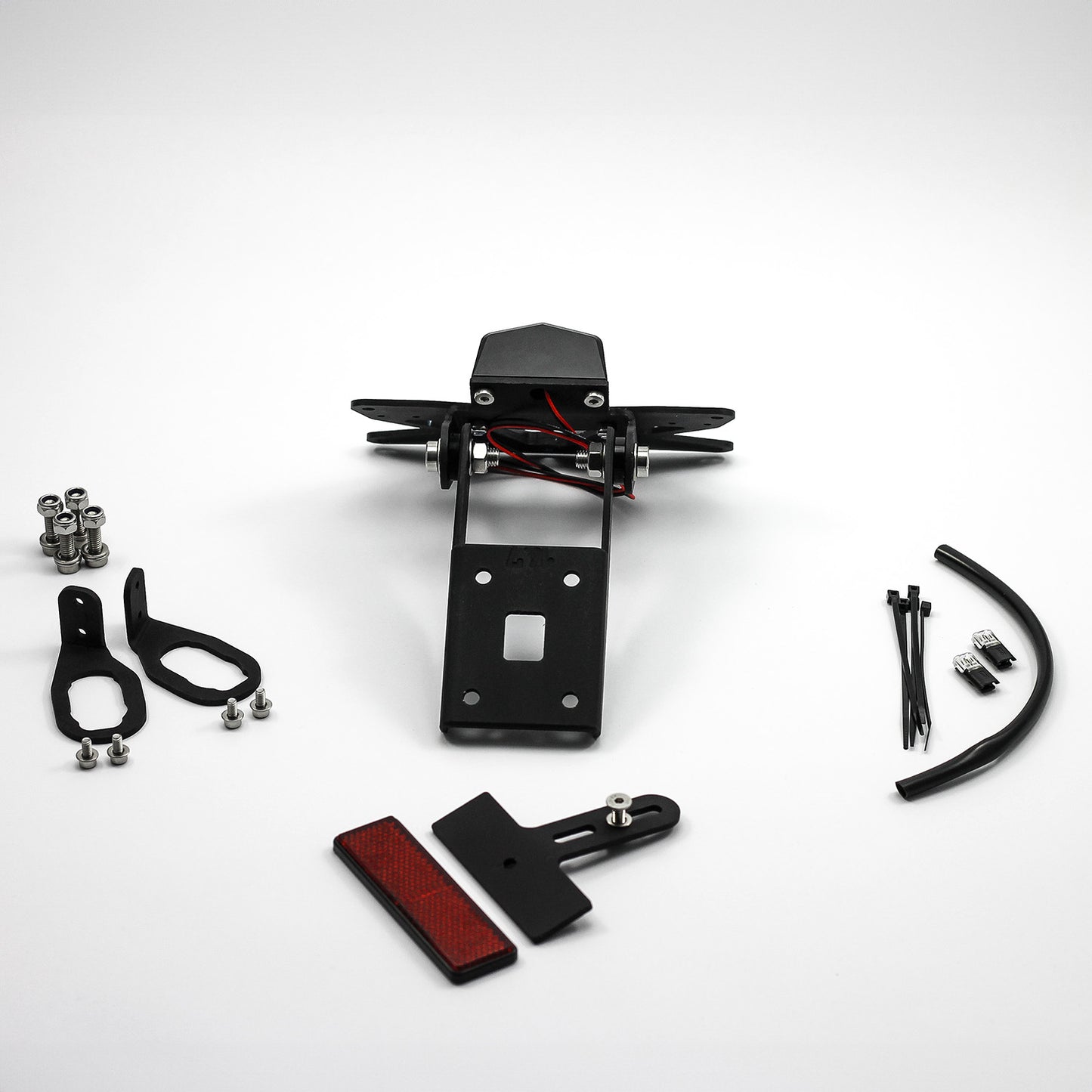 MG Biketec Kurzes Heck - Kennzeichenträger - Kennzeichenhalter | diverse Länder | passend für Kawasaki Z1100 / SE - Modelle (2026)