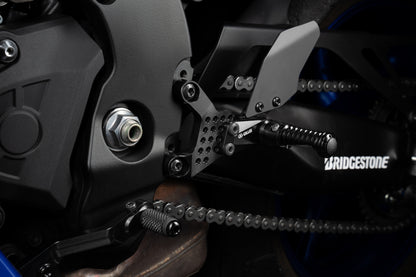Gilles Fußrastenanlage AS31GT3 | verstellbar | ABE | passend für Yamaha YZF-R9 (2025-)