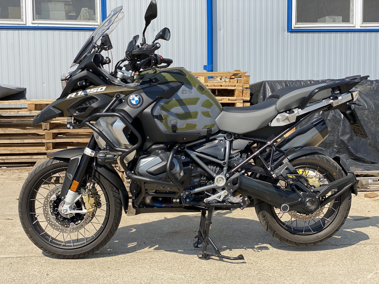 Outback Motortek | Oberer Sturzbügel | Weiss | passend für BMW R 1250 GS Adventure - Modelle (2019-2023)