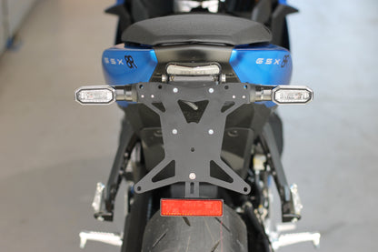 MG Biketec Kurzes Heck - Kennzeichenträger - Kennzeichenhalter | diverse Länder | passend für Suzuki GSX-8R - Modelle (2024-2026)