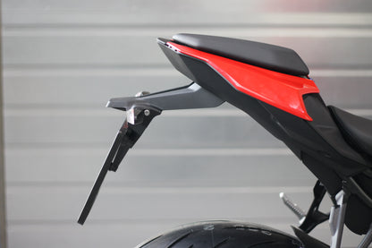 MG Biketec Kurzes Heck - Kennzeichenträger - Kennzeichenhalter | diverse Länder | passend für BMW S 1000 R - Modelle (2025)