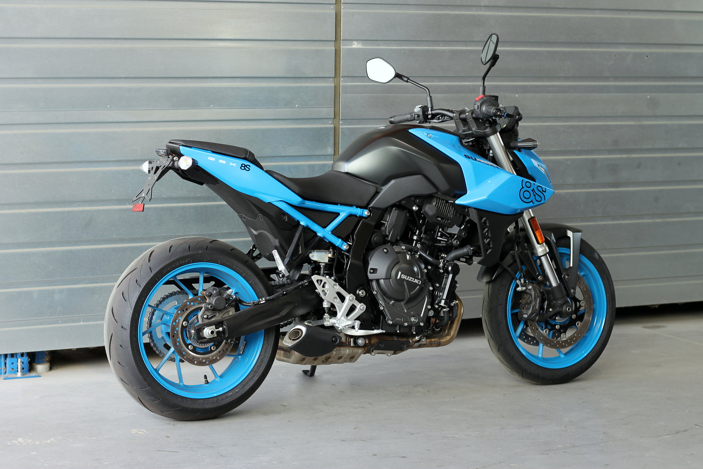 MG Biketec Kurzes Heck - Kennzeichenträger - Kennzeichenhalter | diverse Länder | passend für Suzuki GSX-8S - Modelle (2023-2026)