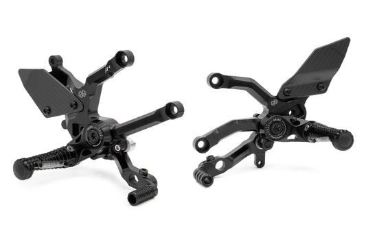 Gilles Fußrastenanlage MUE2 | verstellbar | ABE | passend für Ducati Streetfighter V4 / S (7F)  - Modelle (2025-)