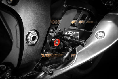 Gilles Fußrastenanlage MUE2 | verstellbar | ABE | passend für Suzuki GSX 1300 R Hayabusa (WEJ0) - Modelle (2021-)