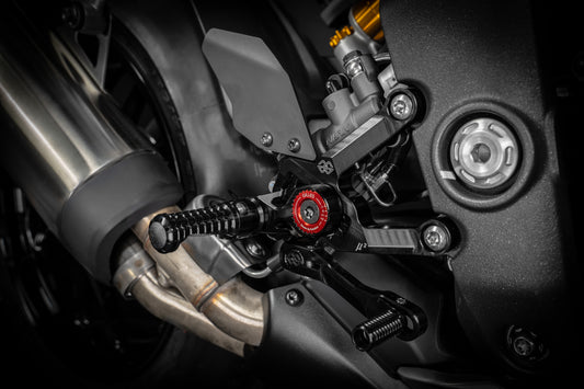 Gilles Fußrastenanlage MUE2 | verstellbar | ABE | passend für Triumph Speed Triple 1200 RR / RS - Modelle (2022-2025)