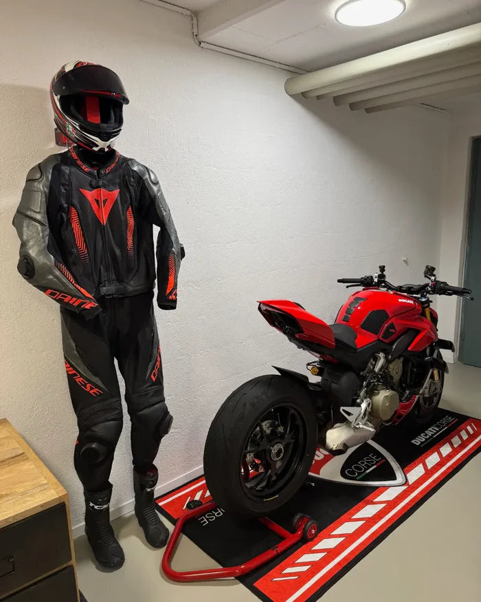 Suitebase Pro - Motorcycle Wardrobe | Black