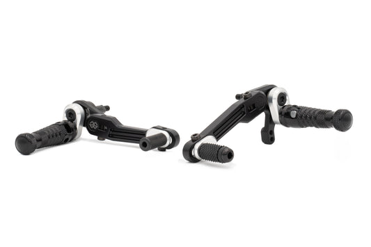Gilles Fußrastenanlage RCT10GT | verstellbar | ABE | BLACK-SILVER | passend für Ducati Scrambler - Modelle (2023-)