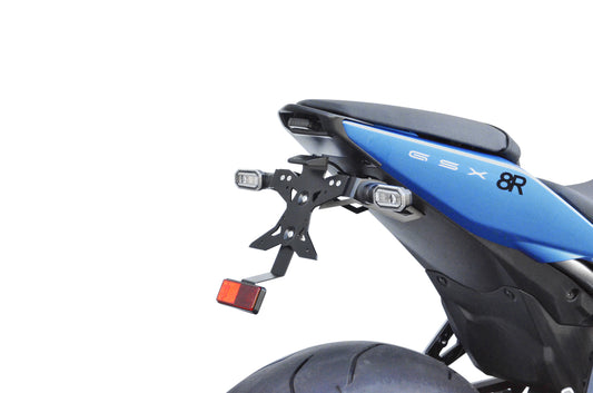Top Block Racing Kennzeichenhalter | E-Nummer | inkl. Rücklicht | passend für Suzuki GSX-8S & GSX-8R - Modelle (2023-2025)