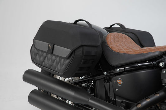 SW-Motech Legend Gear Seitentaschen-System LH2/LH1 | 25,5/19,5 l. Softail StrBob (17-), Standard (20-).