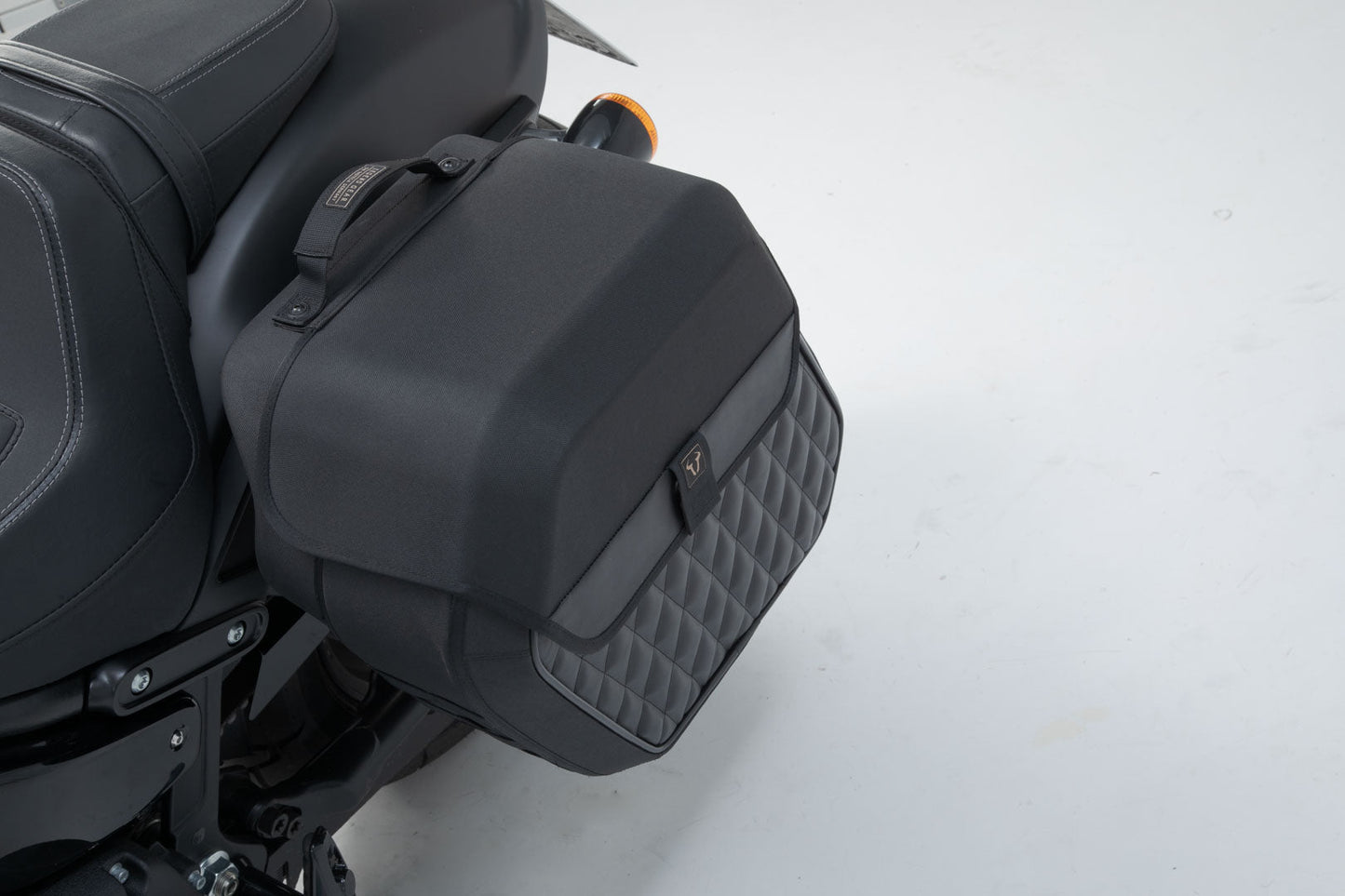SW-Motech Legend Gear Seitentaschen-System LH2 | 1x 25,5 l. Softail Fat Bob / S (17-).