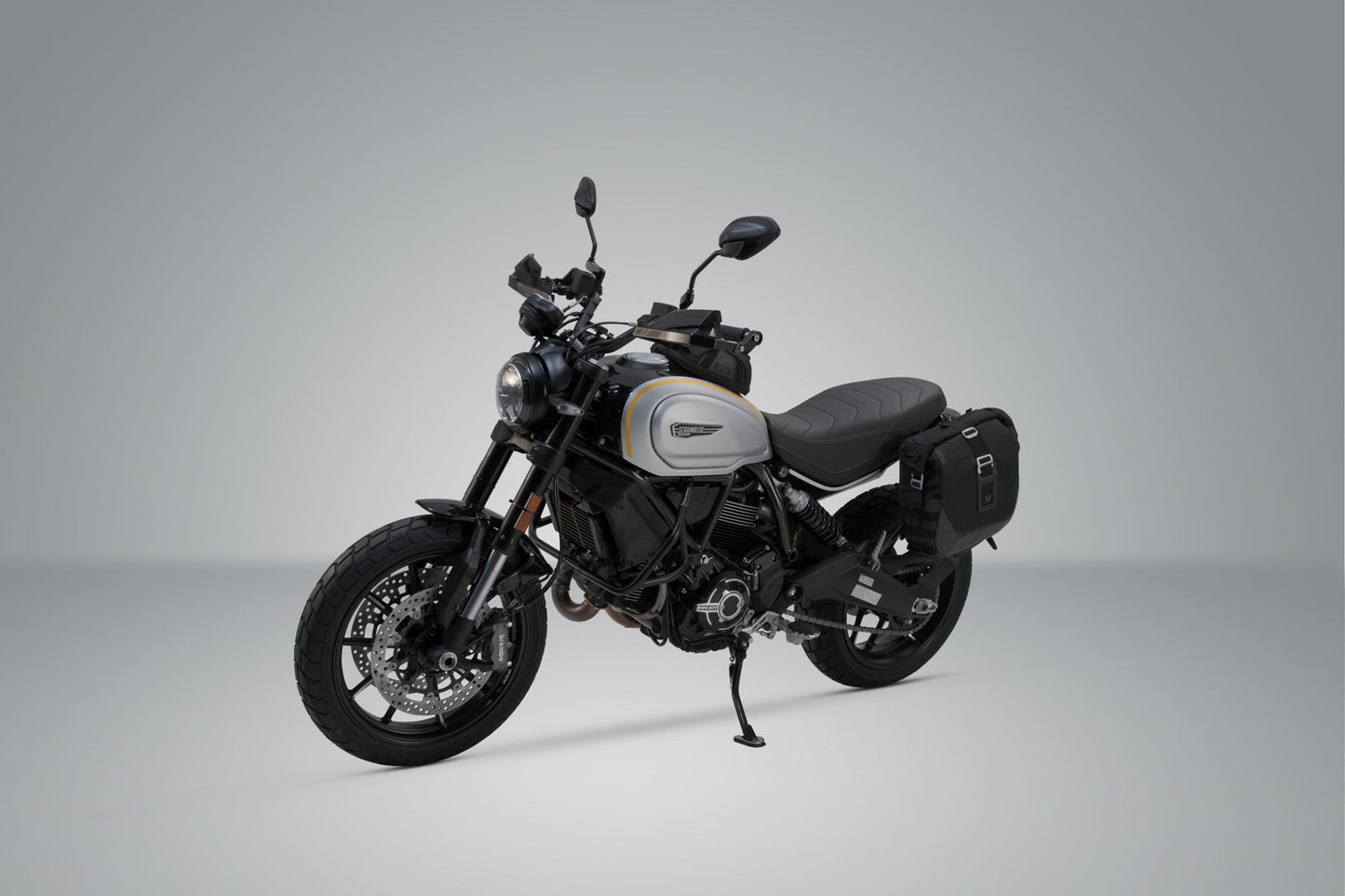 SW-Motech Legend Gear Seitentaschen-System LC Black Edition | Ducati Scrambler Modelle.