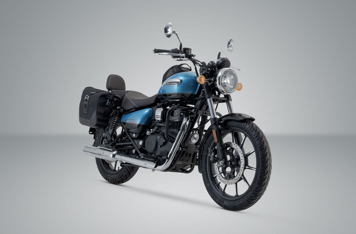 SW-Motech Legend Gear Seitentaschen-System LC Black Edition | Royal Enfield Meteor 350 (19-).