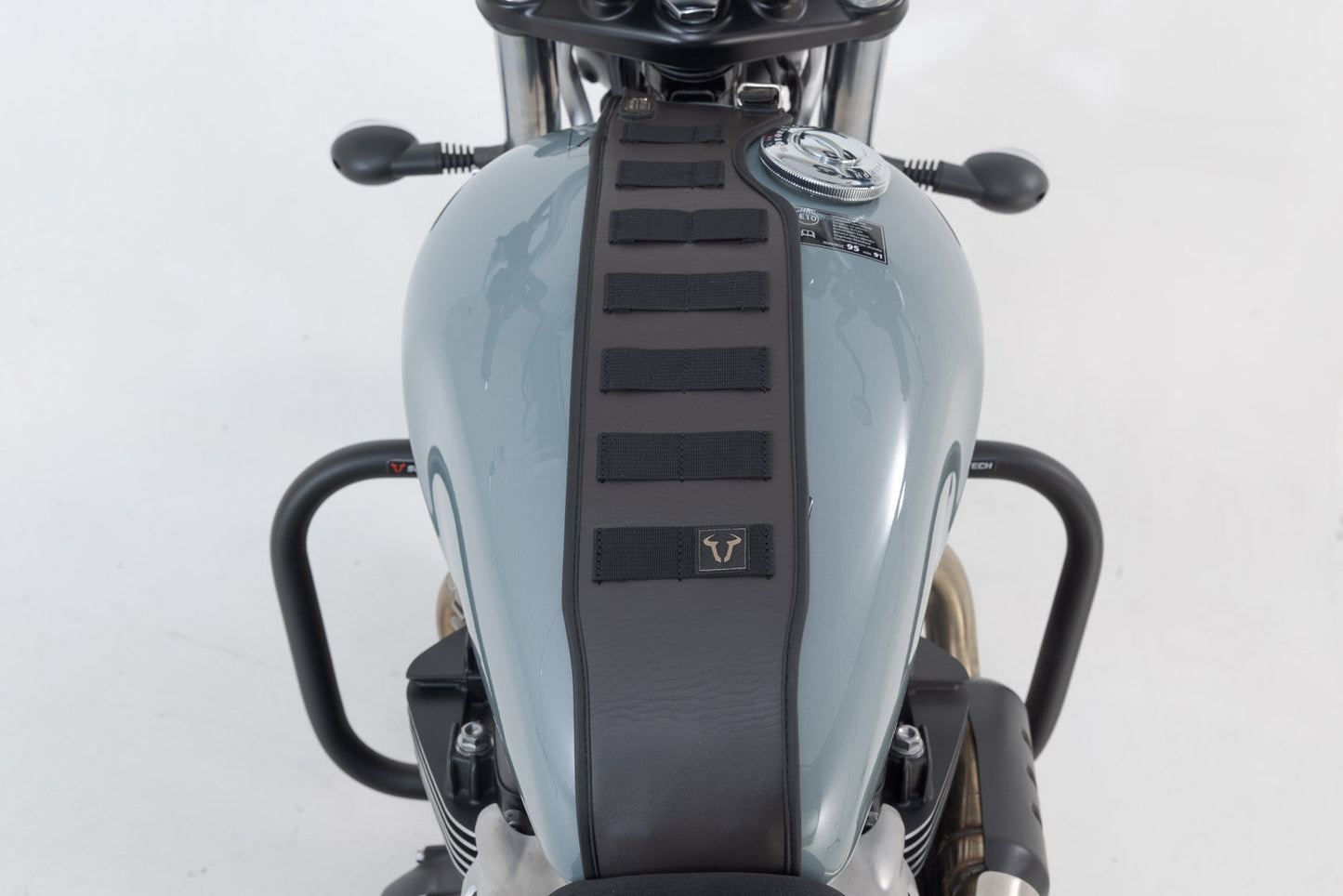 SW-Motech Legend Gear Tankriemen SLA | Triumph Modelle.
