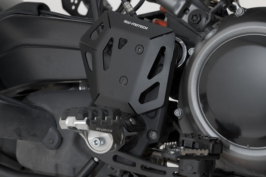 SW-Motech Bremspumpen-Schutz | Silbern. Yamaha Ténéré 700 Modelle (19-).