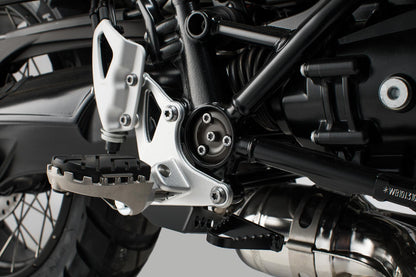 SW-Motech ION Fußrasten-Kit | BMW R nineT Scrambler (16-), R nineT GS (16-).